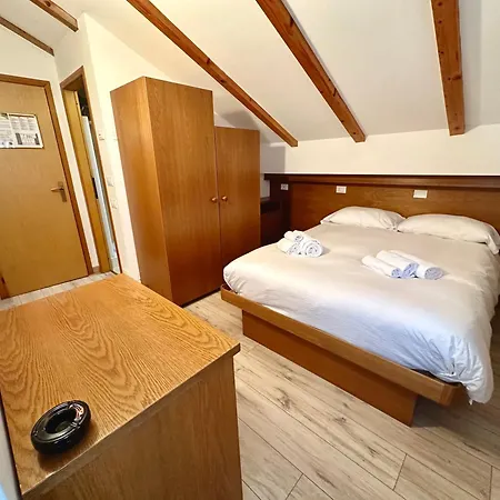 Hotel Ferrari