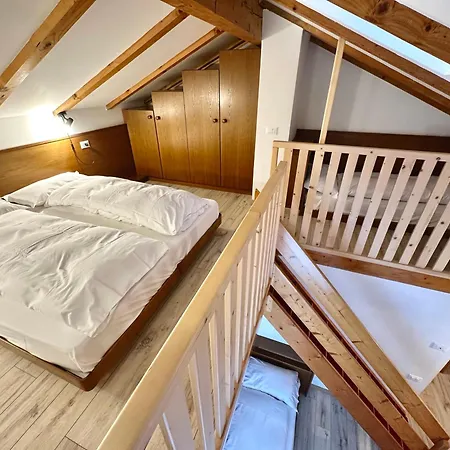 Hotel Ferrari 3*
